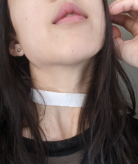 Medium White Velvet Choker
