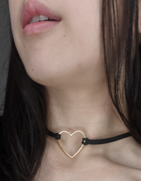 Gold Heart Choker
